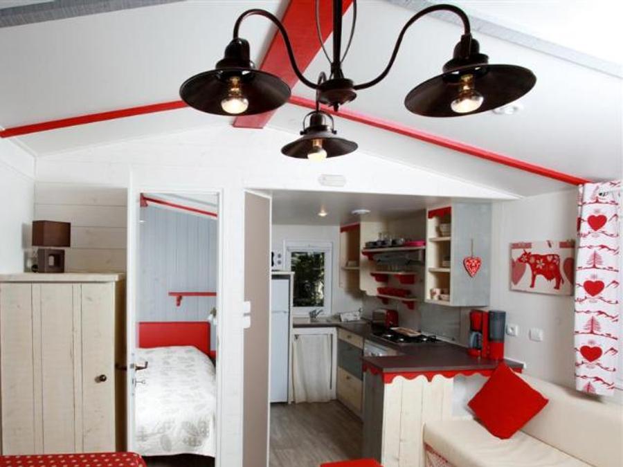 Mobilhome 5 personnes - Cabane du Jura 35 m² - climatisé 5 pers 5