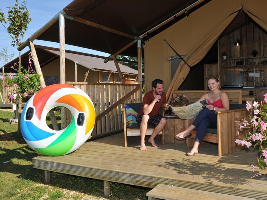 Tente en toile et en bois 5 personnes - Tente Ciela Nature Lodge - 2 chambres - Cuisine équipée – Salle de bain 0
