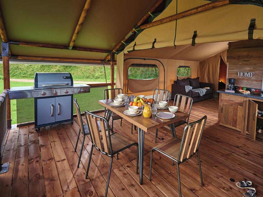 Tente en toile et en bois 7 personnes - Tente Ciela Nature Lodge - 2 chambres - Cuisine équipée – Salle de bain 1