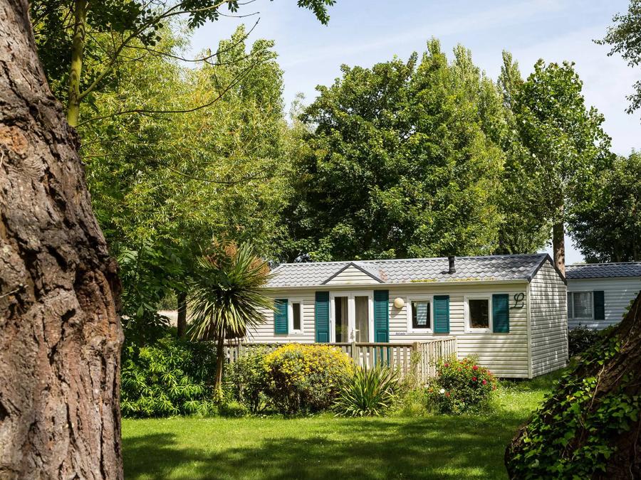 Mobilhome 4 personnes - Confort 27m² (2 chambres) + terrasse 0