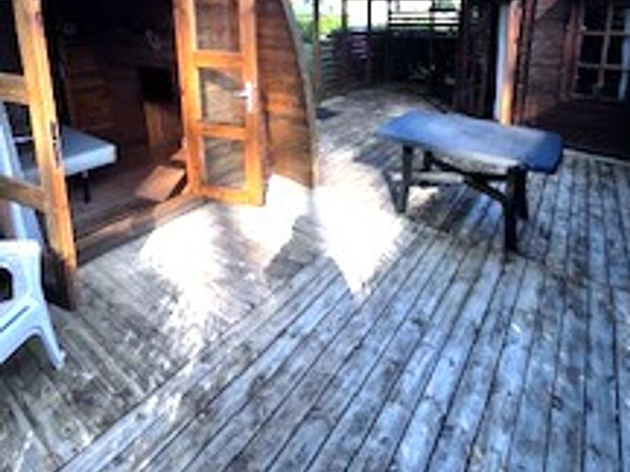 Bungalow 4 personnes - POD + chalet cuisine sans sanitaires (Animaux interdits) 2 adultes + 2 enfants 15