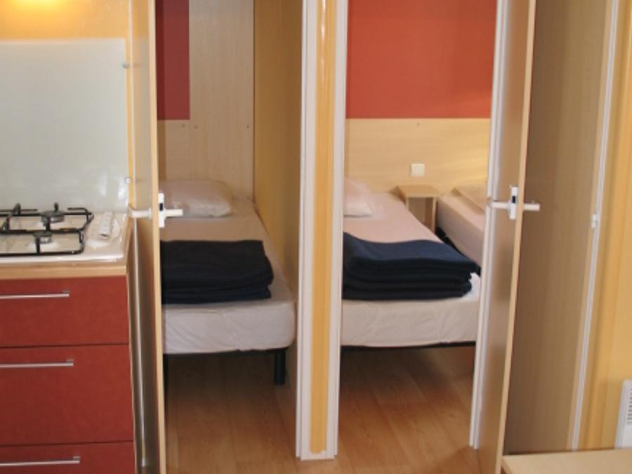 Mobilhome 6 personnes - STANDARD TITANIA + TV Dimanche 2