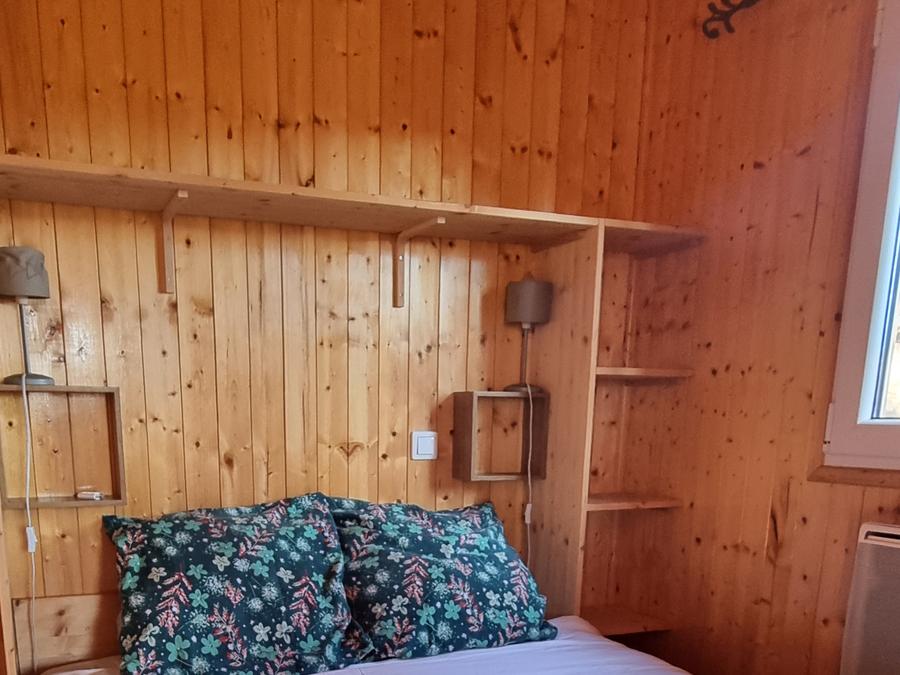 Chalet 5 personnes - 15 Chalet Les Pivoines 40m² + Télévison + Terrasse couverte+ Lave vaisselle 1/5 pers 4