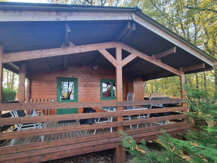 Chalet 4 personnes - 78 Chalet Les Coquelicots 30m² + Terrasse couverte +Télévision 1/4 pers 0