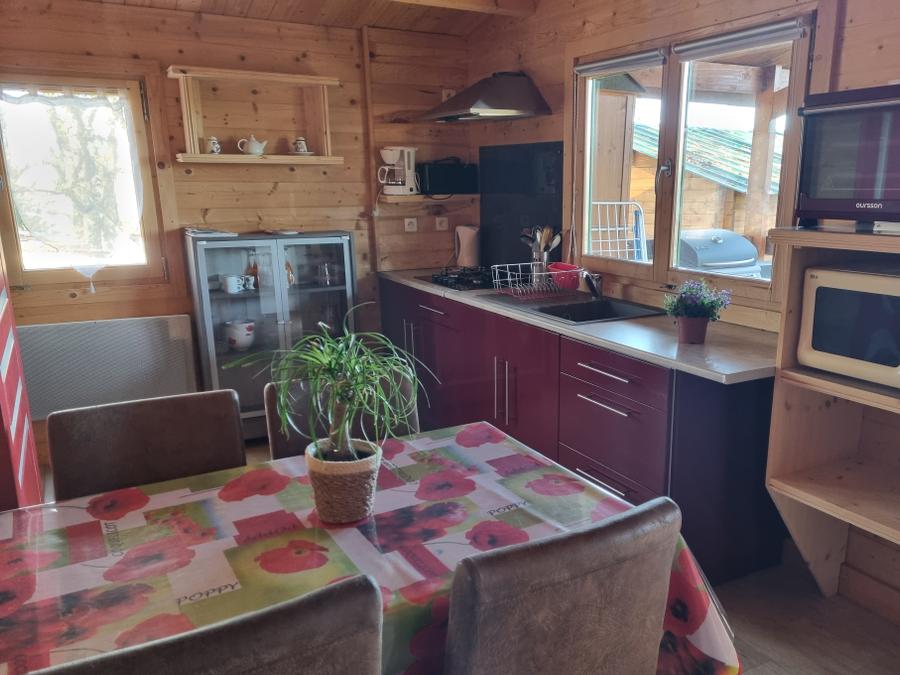 Chalet 4 personnes - 78 Chalet Les Coquelicots 30m² + Terrasse couverte +Télévision 1/4 pers 3