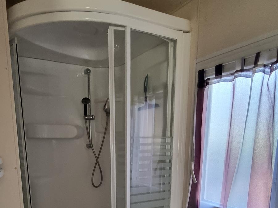 Mobilhome 6 personnes - 24 Résidence Noisette 32m2 Terrasse Couverte + télevision + Lave vaisselle + climatisation 1/6 pers 5