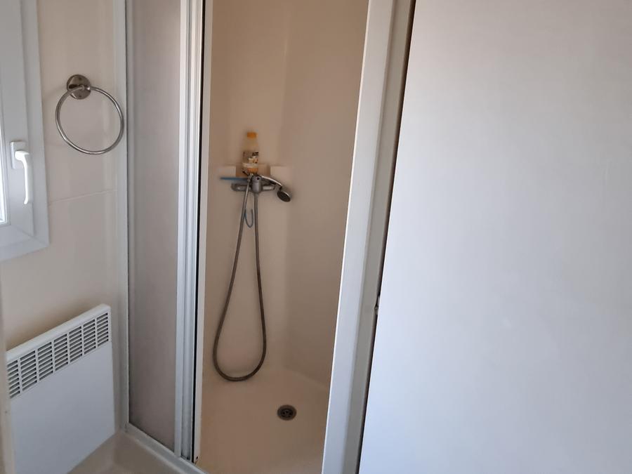 Mobilhome 4 personnes - 29 Résidence Quiètude 35 m2, Terrasse couverte, Lave-vaisselle + Télévision 8