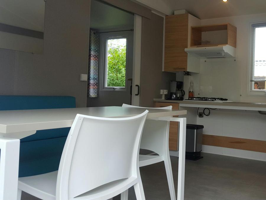 Mobilhome 4 personnes - Mobil home PMR Confort (2 chambres) adapté pour personnes à mobilité réduite 1