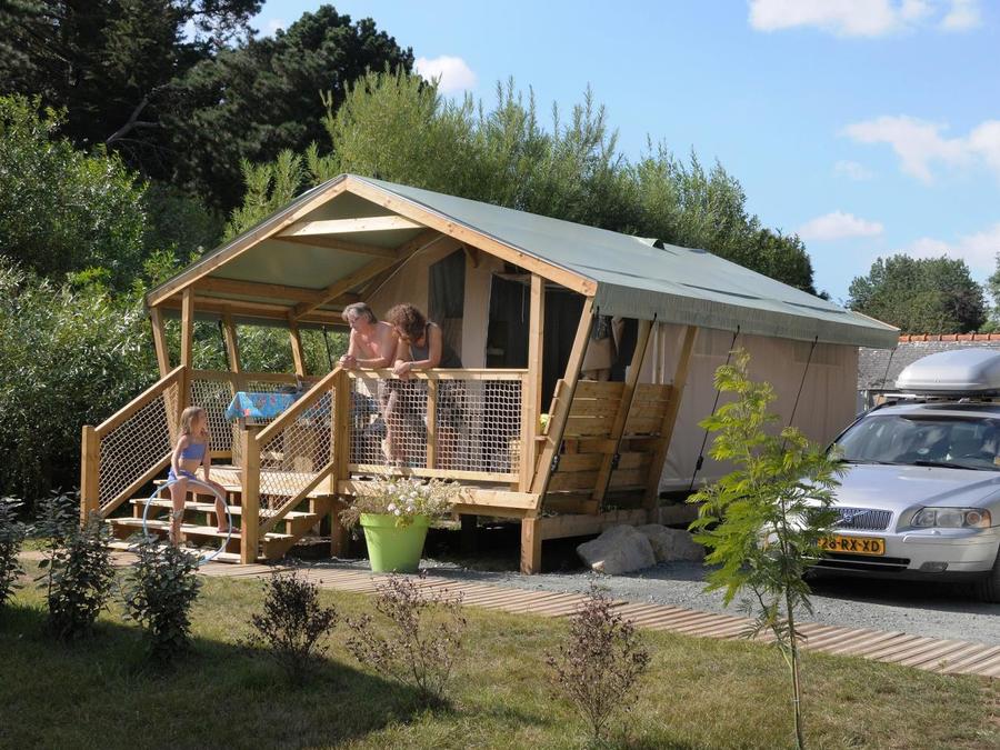 Tente en toile et en bois 4 personnes - FreeFlower 22m² 2 ch - 1 SDB (2016) 4 pers 0