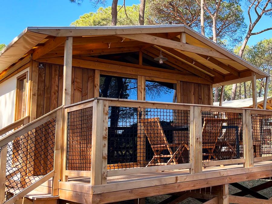Tente en toile et en bois 5 personnes - Lodge Premium 32m² 2 ch (2024) 4/5 pers 0