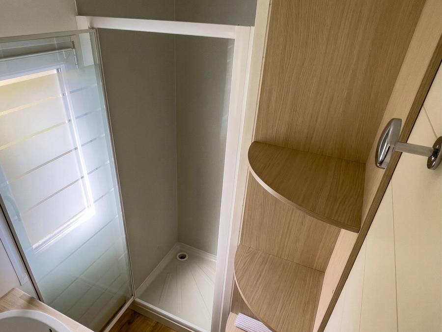 Mobilhome 4 personnes - TV 4