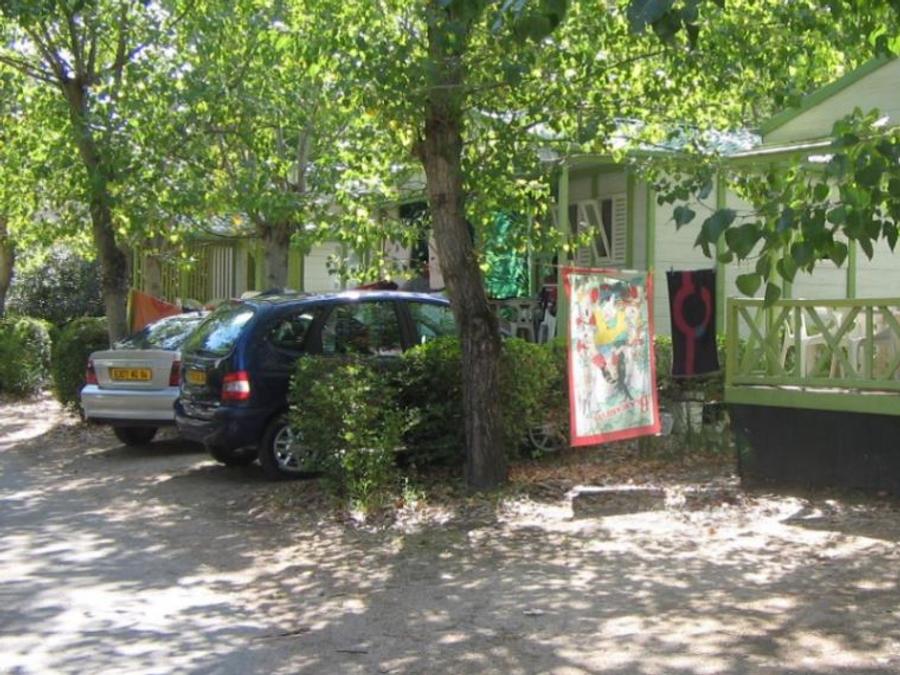 Bungalow 4 personnes - ECO (avec micro-onde) 2