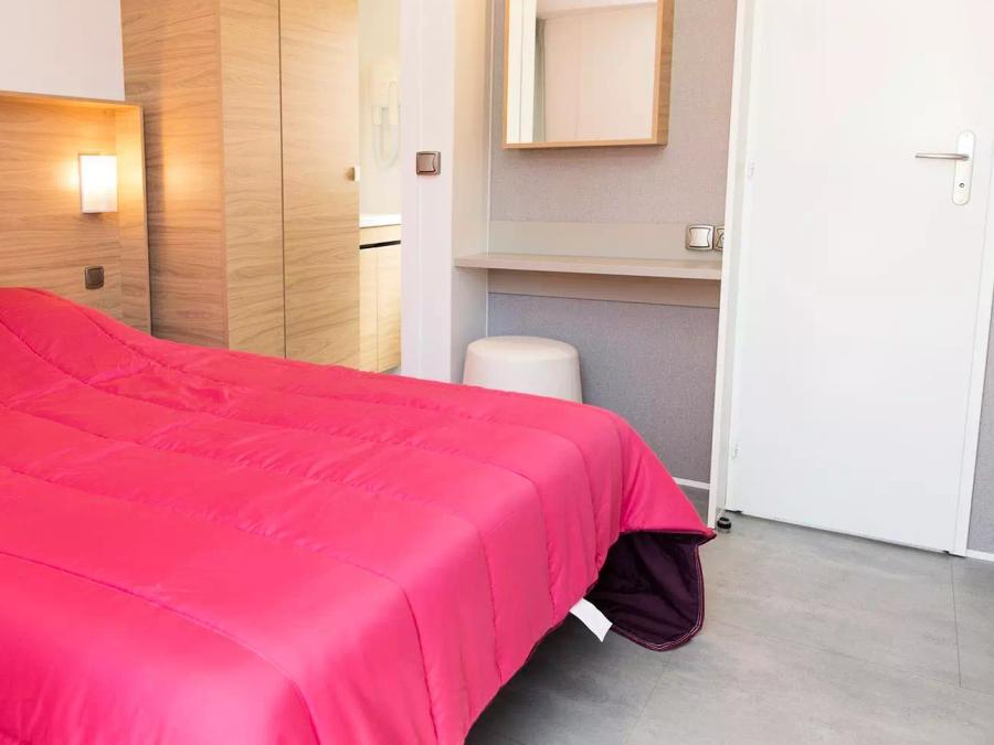 Mobilhome 6 personnes - 3 Pièces 6 Personnes Climatisé + TV (4 adultes + 2 enfants -12 ans max) 11