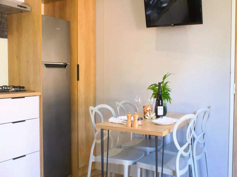 Mobilhome 6 personnes - 3 Pièces 6 Personnes Climatisé + TV (4 adultes + 2 enfants -12 ans max) 18