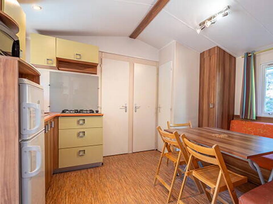 Mobilhome 6 personnes - Classic | 2 Ch. | 4/6 Pers. | Terrasse surélevée non couverte | 2 SDB | Clim. 2
