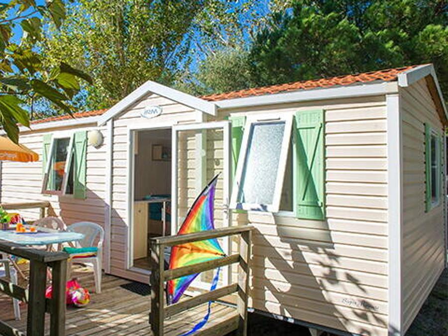Mobilhome 4 personnes - Classic | 2 Ch. | 4 Pers. | Terrasse surélévée non couverte | Clim. 0