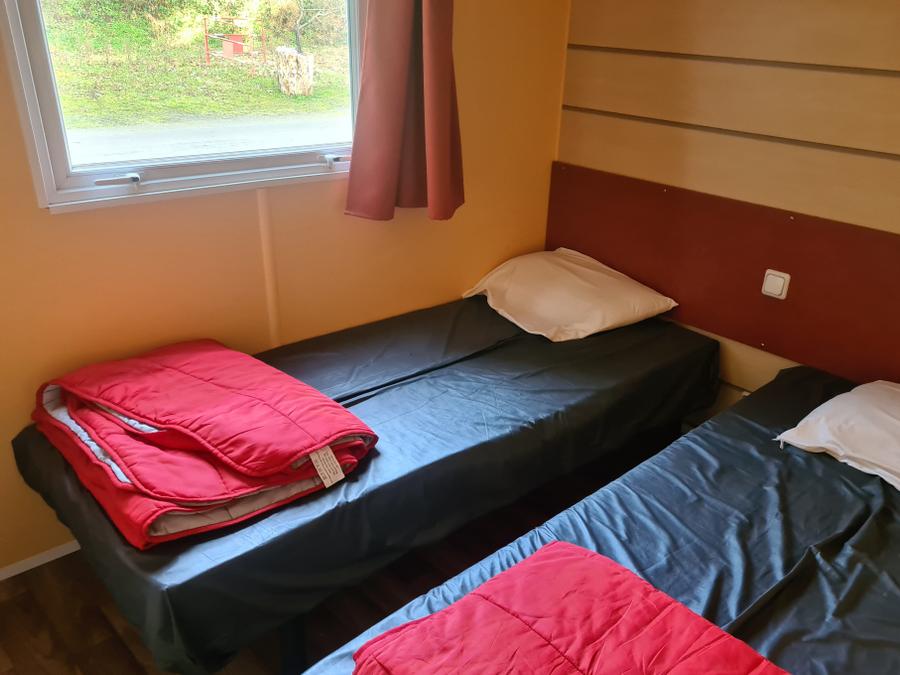 Mobilhome 4 personnes - 2 Chambres - CLIM 4