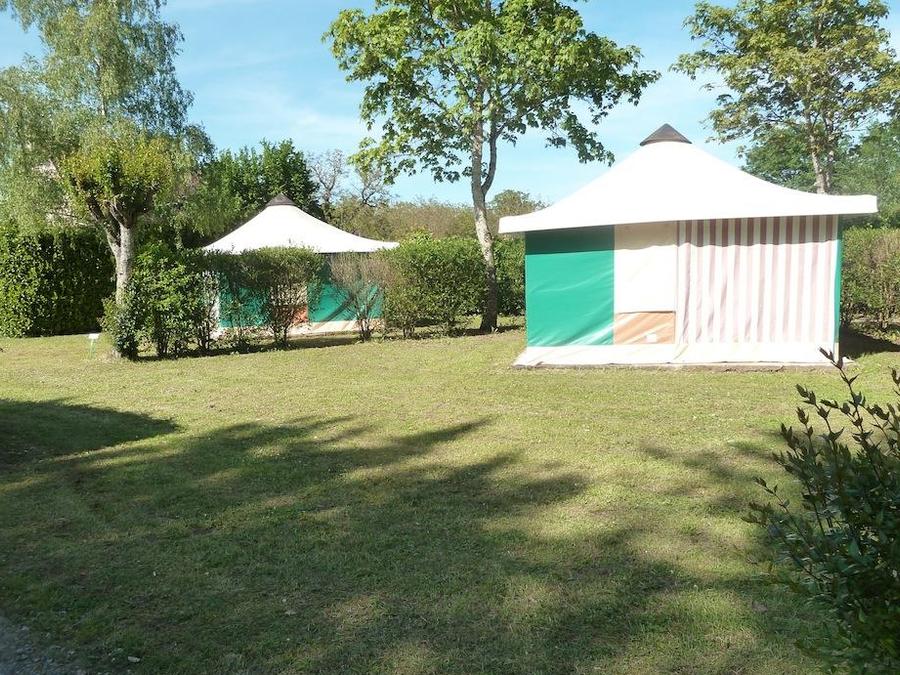 Bungalow toilé 5 personnes - Sans sanitaire 8