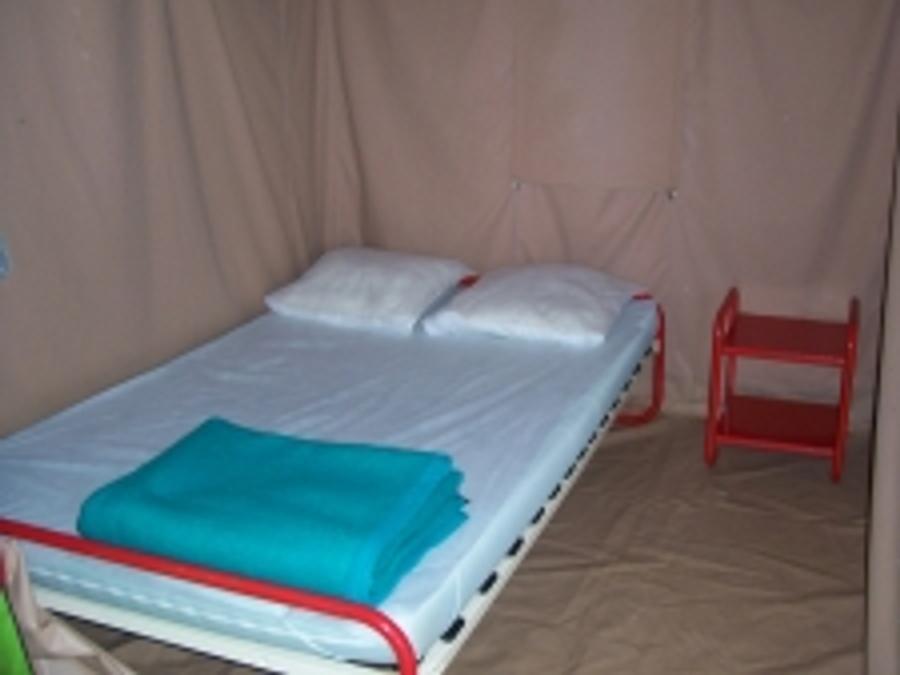 Bungalow toilé 5 personnes - Sans sanitaire 6
