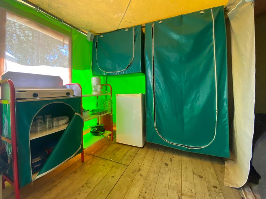 Bungalow toilé 5 personnes - Sans sanitaire 15