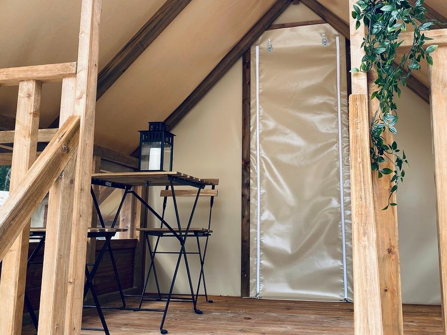 Tente 2 personnes - CABANE PERCHEE 2 PERS +possibilité tente sup (cabane sur pilotis) - sans sanitaires 1