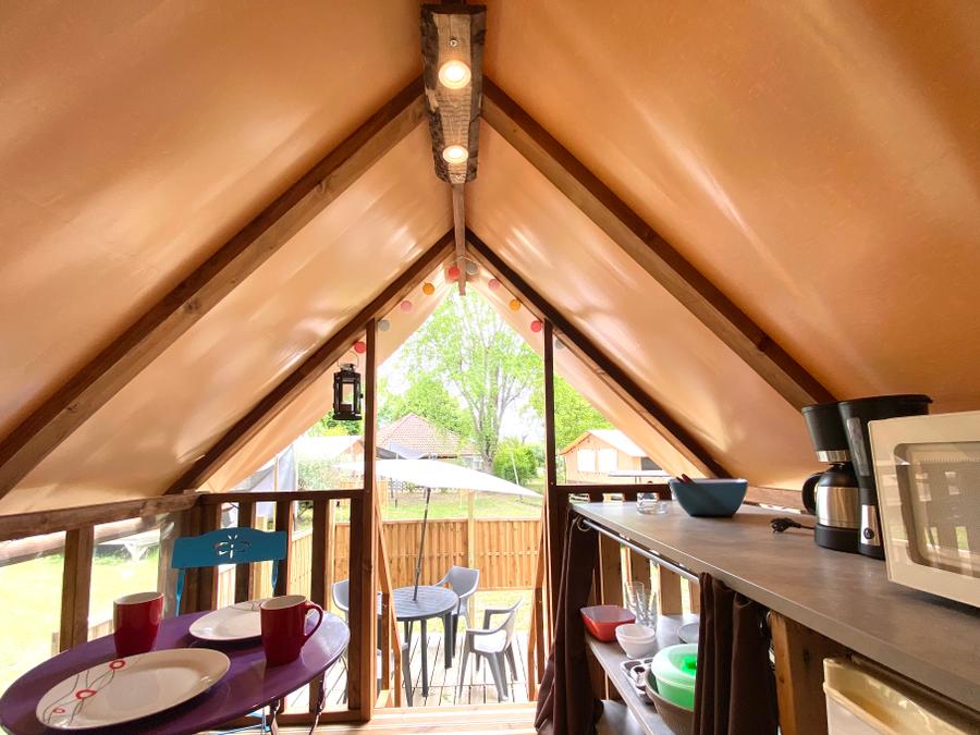 Tente 2 personnes - CABANE PERCHEE 2 PERS +possibilité tente sup (cabane sur pilotis) - sans sanitaires 3