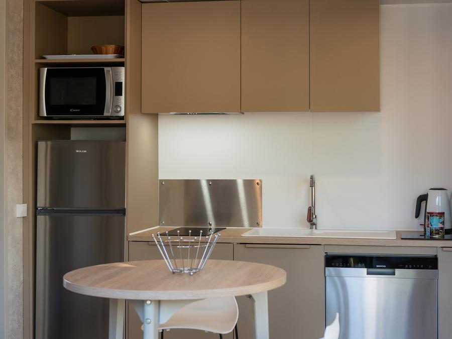 Mobilhome 2 personnes - 08 - KEYWEST LUXE 1 CH 1 SDB - Muscat 4