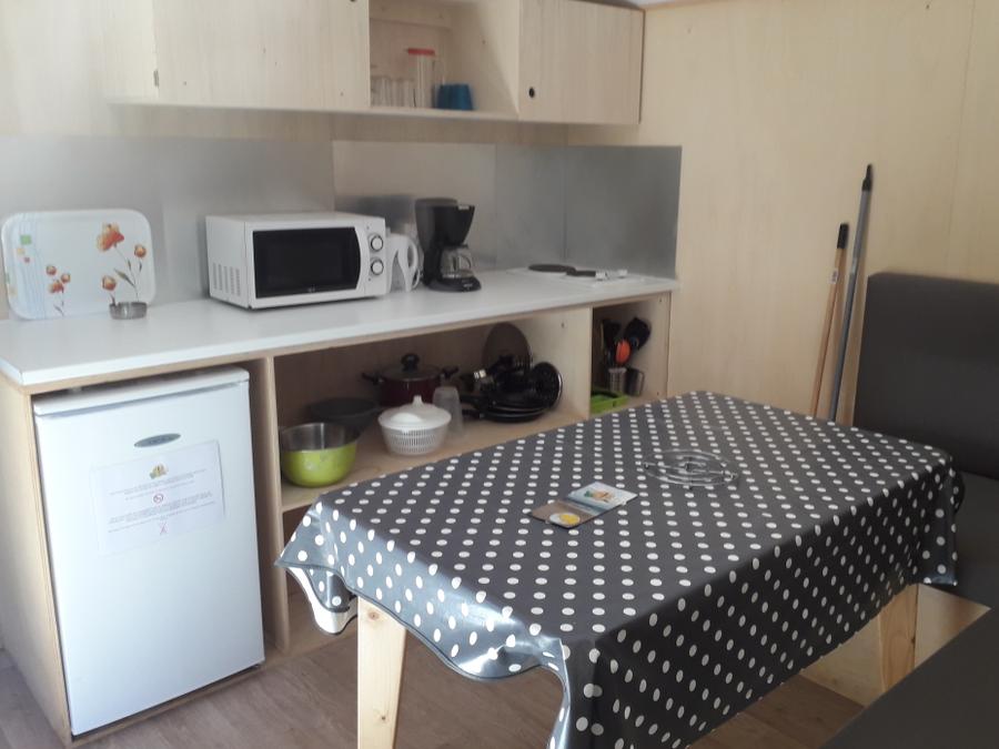 Mobilhome 4 personnes - ELITE TOILE ET BOIS, Sans sanitaires 1