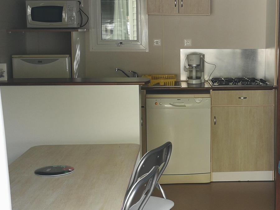 Mobilhome 6 personnes - Mobilhome DUO - 2 chambres, 2 salles de bain, 2 WC, 1 canapé-lit, lave vaisselle, 43,5m² terrasse comprise 1/6 pers 3
