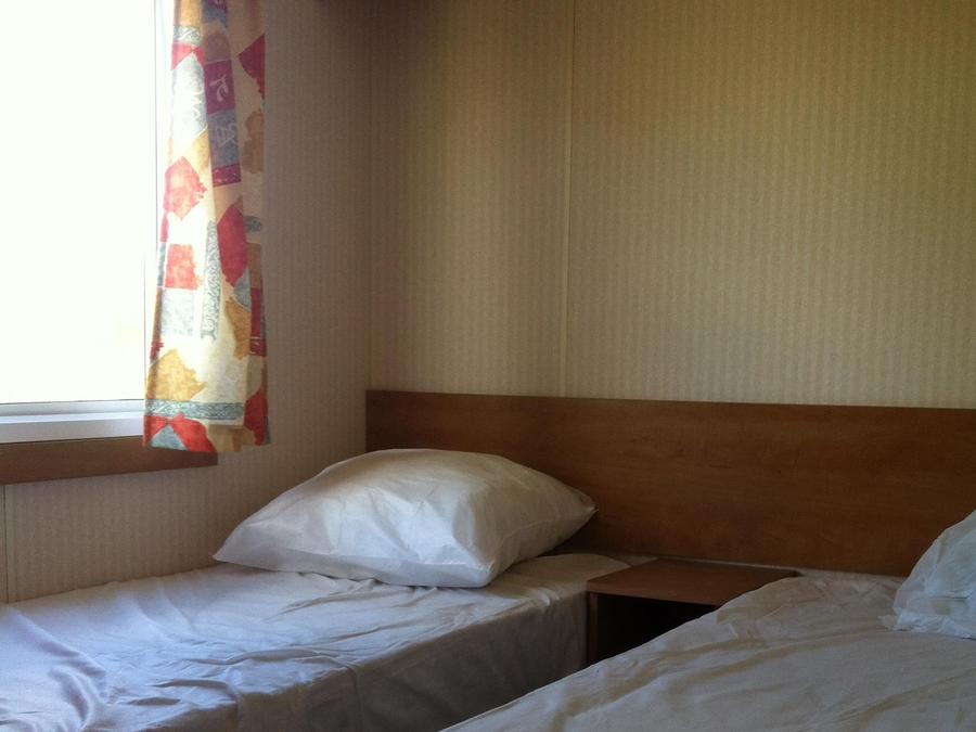Mobilhome 4 personnes - Vintage Standard 20m² - 2 chambres + terrasse non-couverte + TV 4