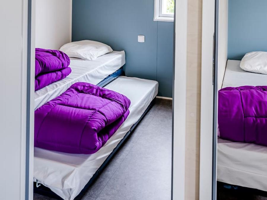 Mobilhome 6 personnes - Limousin Confort 36m² (3 ch -6pers) + terrasse couverte + TV + lave-vaisselle 8