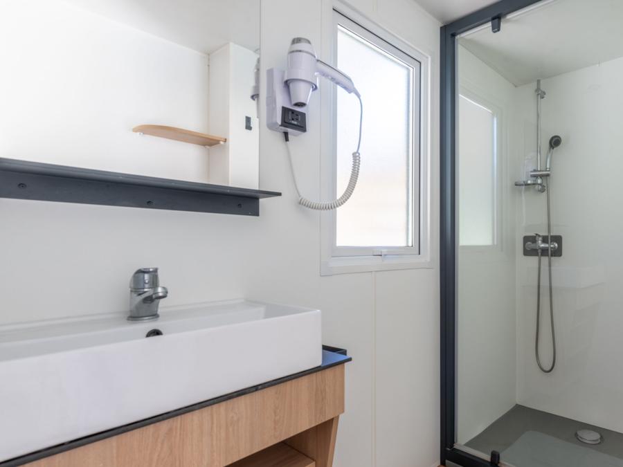 Mobilhome 6 personnes - Homeflower Premium 35m² - 3 chambres - Terrasse - TV - Clim - Plancha 1