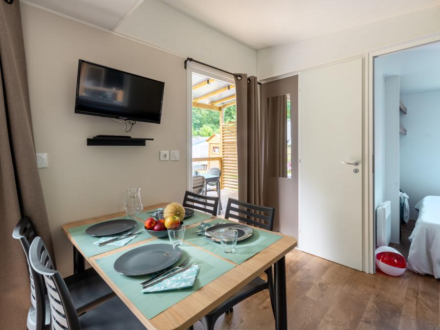 Mobilhome 4 personnes - Homeflower Premium 29m² - 2 chambres - Terrasse - TV - Clim - Plancha 1