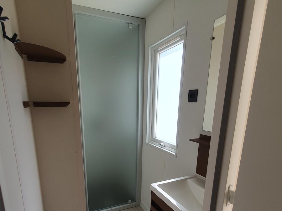 Mobilhome 4 personnes - Climatisé 2 chambres jusqu'à 4 personnes 6