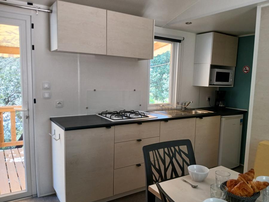Mobilhome 6 personnes - Climatisé 2 chambres jusqu'à 6 personnes 4