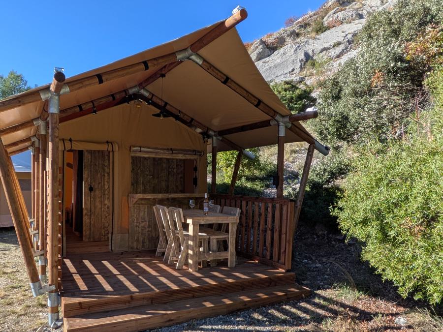 Lodge 4 personnes - Tente lodge safari 0