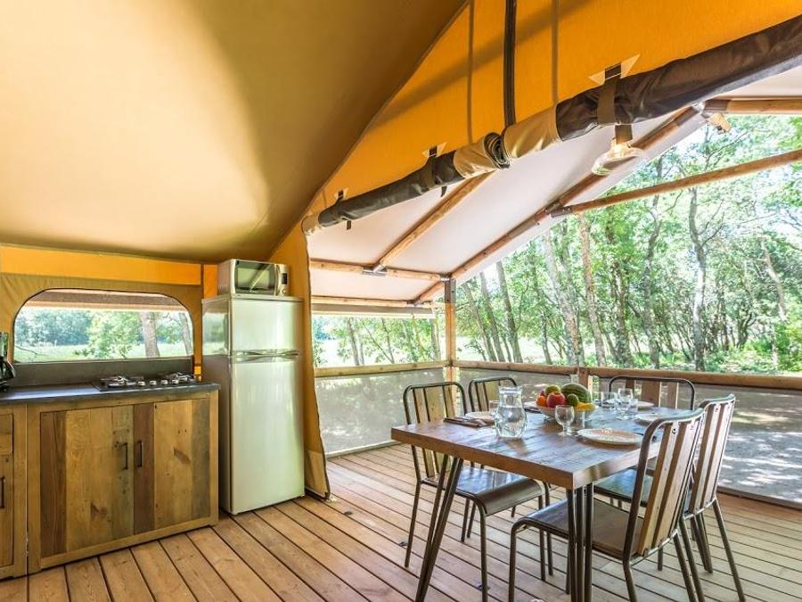 Tente en toile et en bois 5 personnes - Lodge Confort Kenya 2