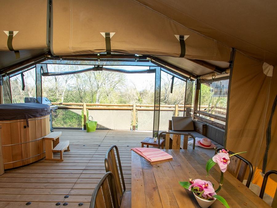 Tente en toile et en bois 7 personnes - Lodge Kenya Premium + bain nordique 1