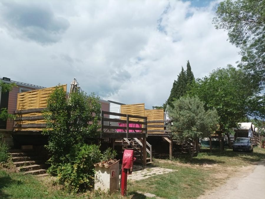 Mobilhome 6 personnes - Confort 27m² 3 chambres + terrasse sur pilotis 7