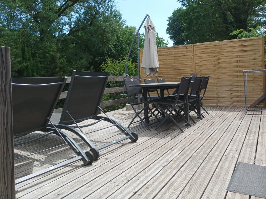 Mobilhome 6 personnes - Confort 27m² 3 chambres + terrasse sur pilotis 6