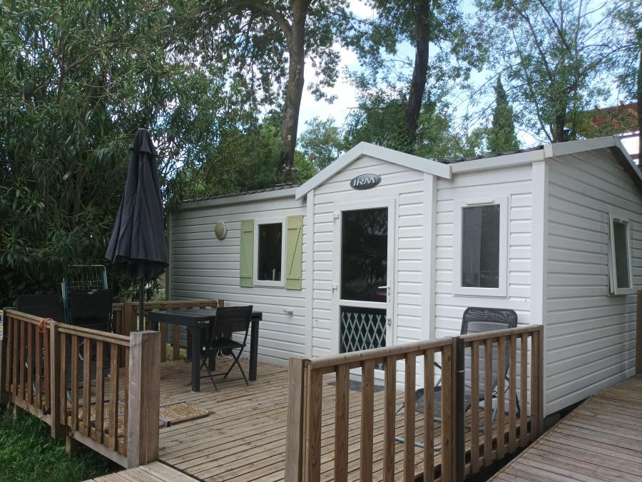 Mobilhome 4 personnes - Confort 24m² 2 chambres + terrasse sur pilotis 2