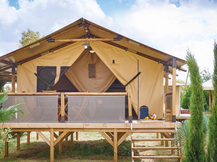 Tente en toile et en bois 5 personnes - Freeflower Confort 34m² - 2 chambres - sans sanitaire 5 pers 0