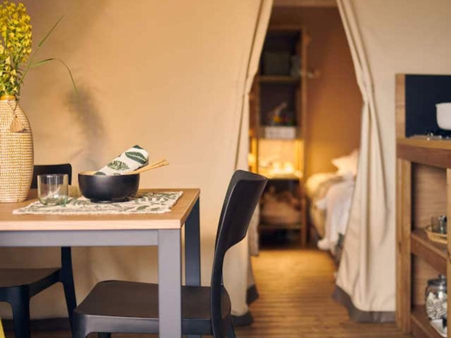 Tente en toile et en bois 4 personnes - Jungle Lodge 2ch - SDB 2