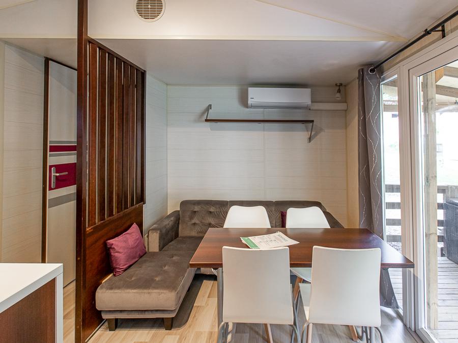 Mobilhome 4 personnes - Double 33m² / 2 chambres / 2 salles d'eau / clim 1
