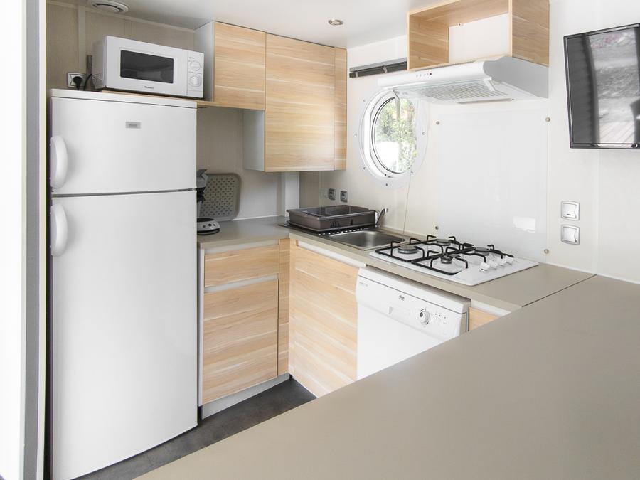 Mobilhome 4 personnes - Supérieur 36m² / 2 chambres / 2 salles d'eau / clim 5