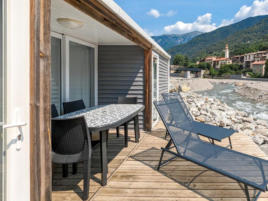 Mobilhome 4 personnes - Supérieur 36m² / 2 chambres / 2 salles d'eau / clim 0