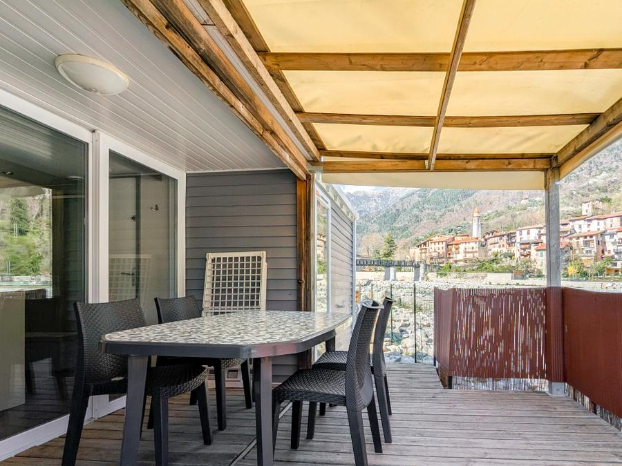 Mobilhome 4 personnes - Supérieur 36m² / 2 chambres / 2 salles d'eau / clim 8