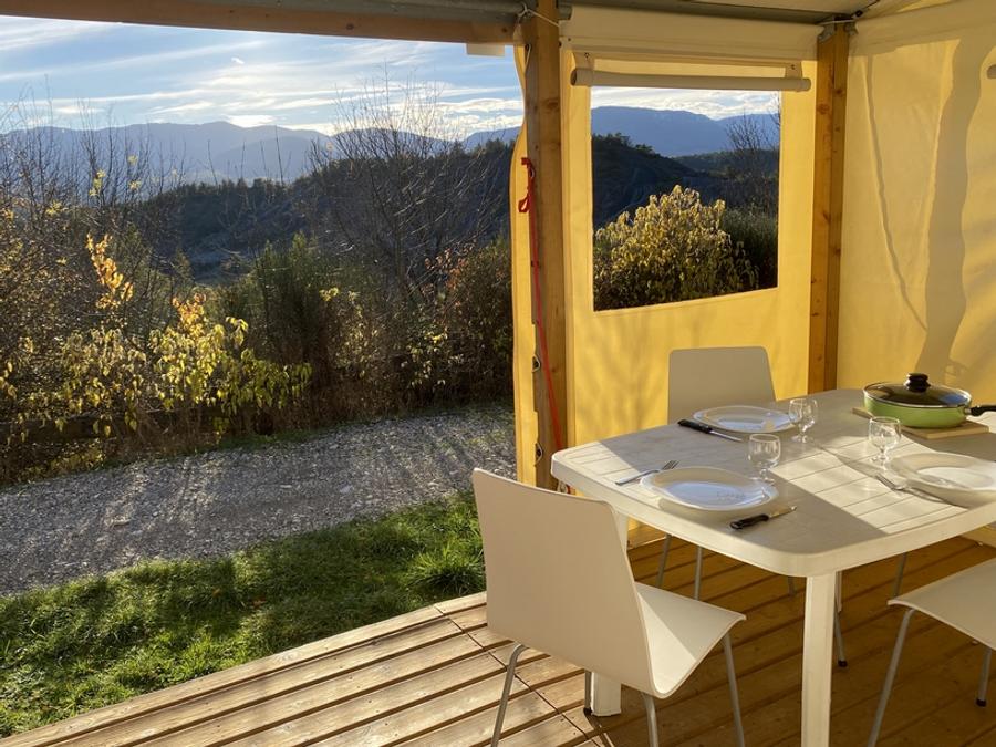 Bungalow toilé 4 personnes - Standard