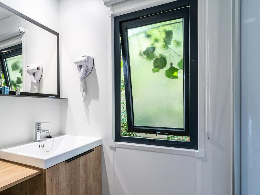 Mobilhome 4 personnes - Cottage 3 Pièces 4 Personnes Climatisé + TV 12