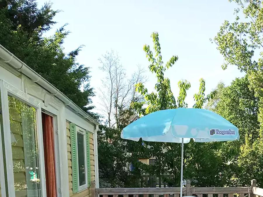 Mobilhome 6 personnes - mobil home 5/6 personnes, avec sanitaires et tv avec terrasse couverte 6